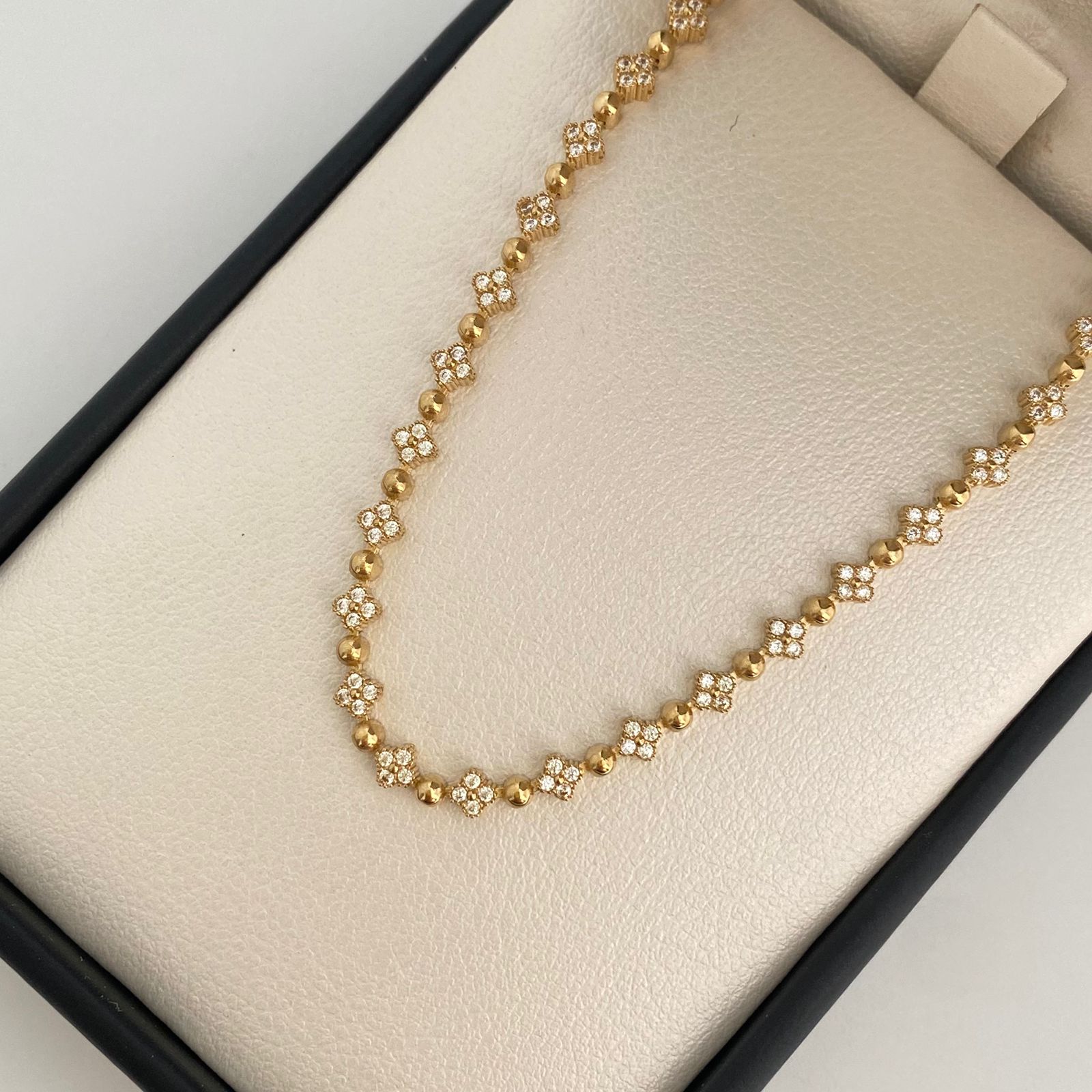 Pulso It flores casting y balines lisos Oro amarillo 18k +4 / 6,25 Gr / 3,5 mm / 19 Cm